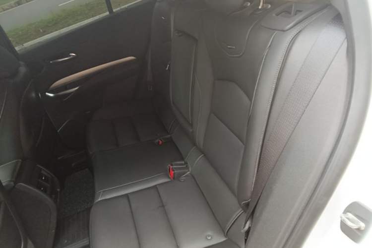 Used Cadillac XT4 2018 28T Two-Wheel Drive Leading Version Left Rear Seat