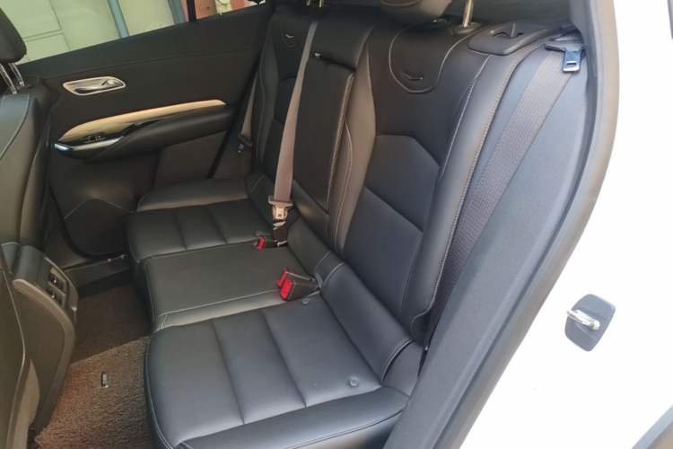 Used Cadillac XT4 2018 28T Two-Wheel Drive Leading Version Left Rear Seat