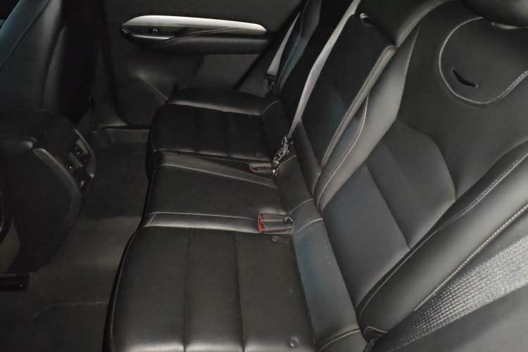 Used Cadillac XT4 2018 28T Two-Wheel Drive Leading Version Left Rear Seat