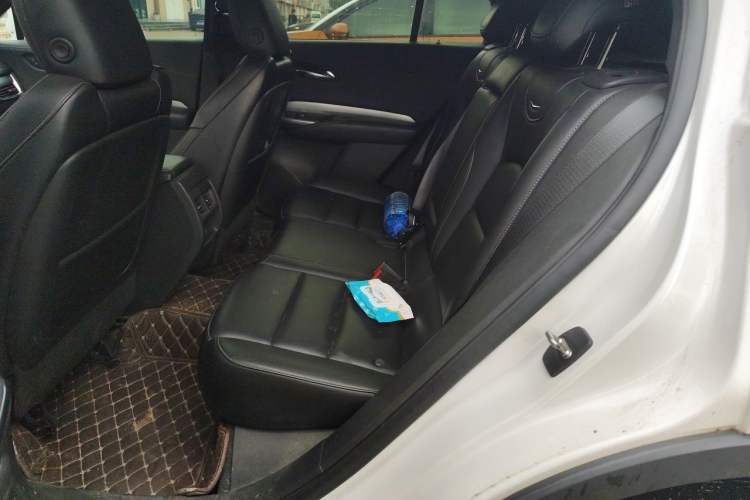 Used Cadillac XT4 2018 28T Two-Wheel Drive Leading Version Left Rear Seat
