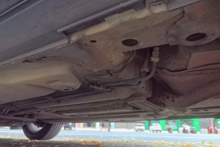 Used Cadillac XT4 2018 28T Two-Wheel Drive Tech Version Left Side Sill