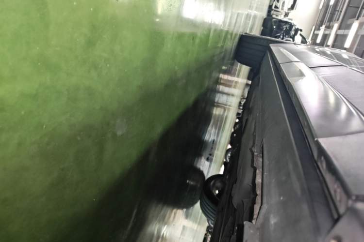 Used Cadillac XT4 2018 28T 4x4 Platinum Edition Left Side Sill