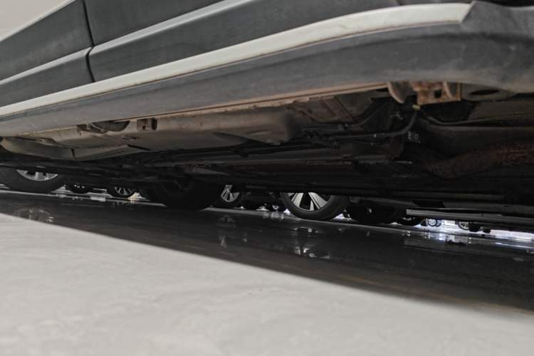 Used Cadillac XT4 2018 28T Two-Wheel Drive Tech Version Left Side Sill