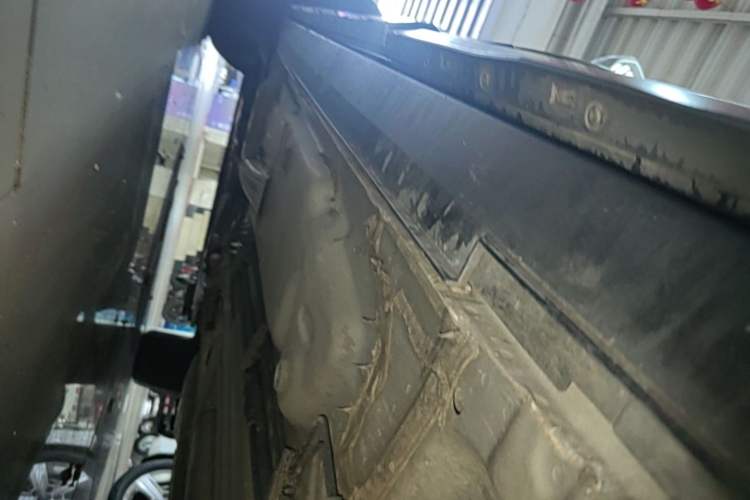Used Cadillac XT4 2018 28T Four-Wheel Drive Leading Model Left Side Sill