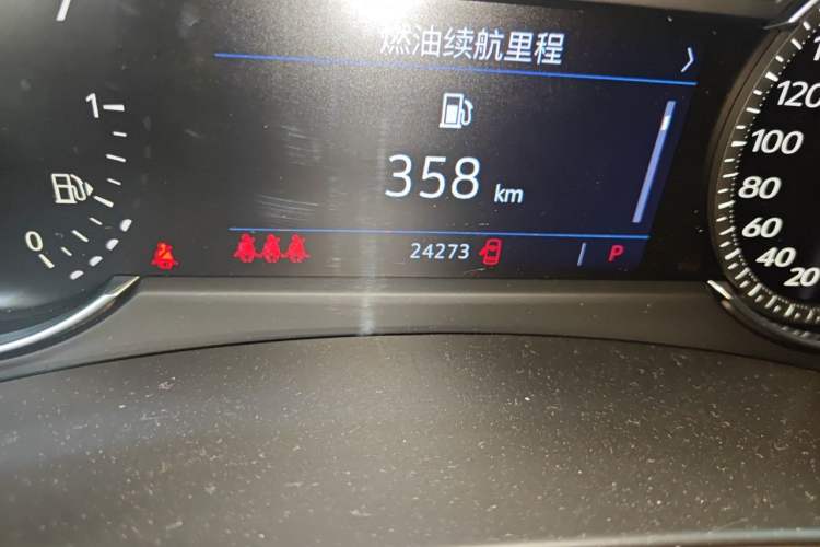 Used Cadillac XT4 2018 28T Two-Wheel Drive Leading Version Odometer Close Up