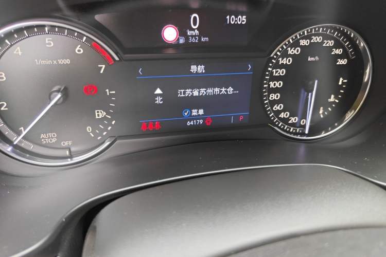Used Cadillac XT4 2018 28T Two-Wheel-Drive Luxury Model Odometer Close Up