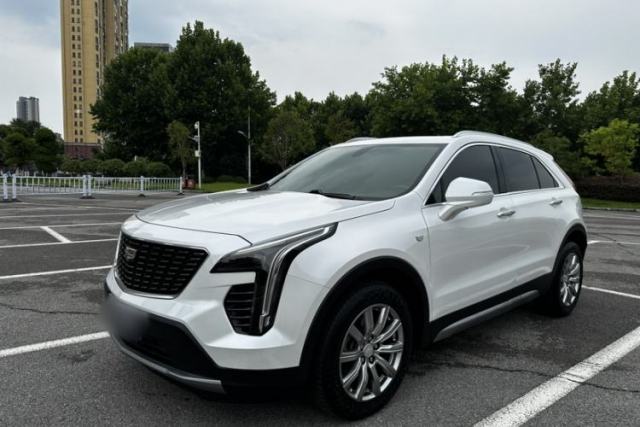 Cadillac XT4 2018 28T Two-Wheel Drive Leading Version с пробегом