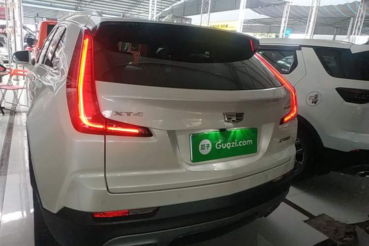 Used Cadillac XT4 2018 28T Two-Wheel Drive Leading Version Rear