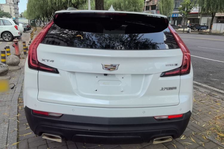 Used Cadillac XT4 2018 28T Two-Wheel Drive Tech Version Rear