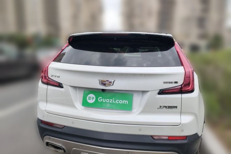 Used Cadillac XT4 2018 28T Two-Wheel Drive Tech Version Rear