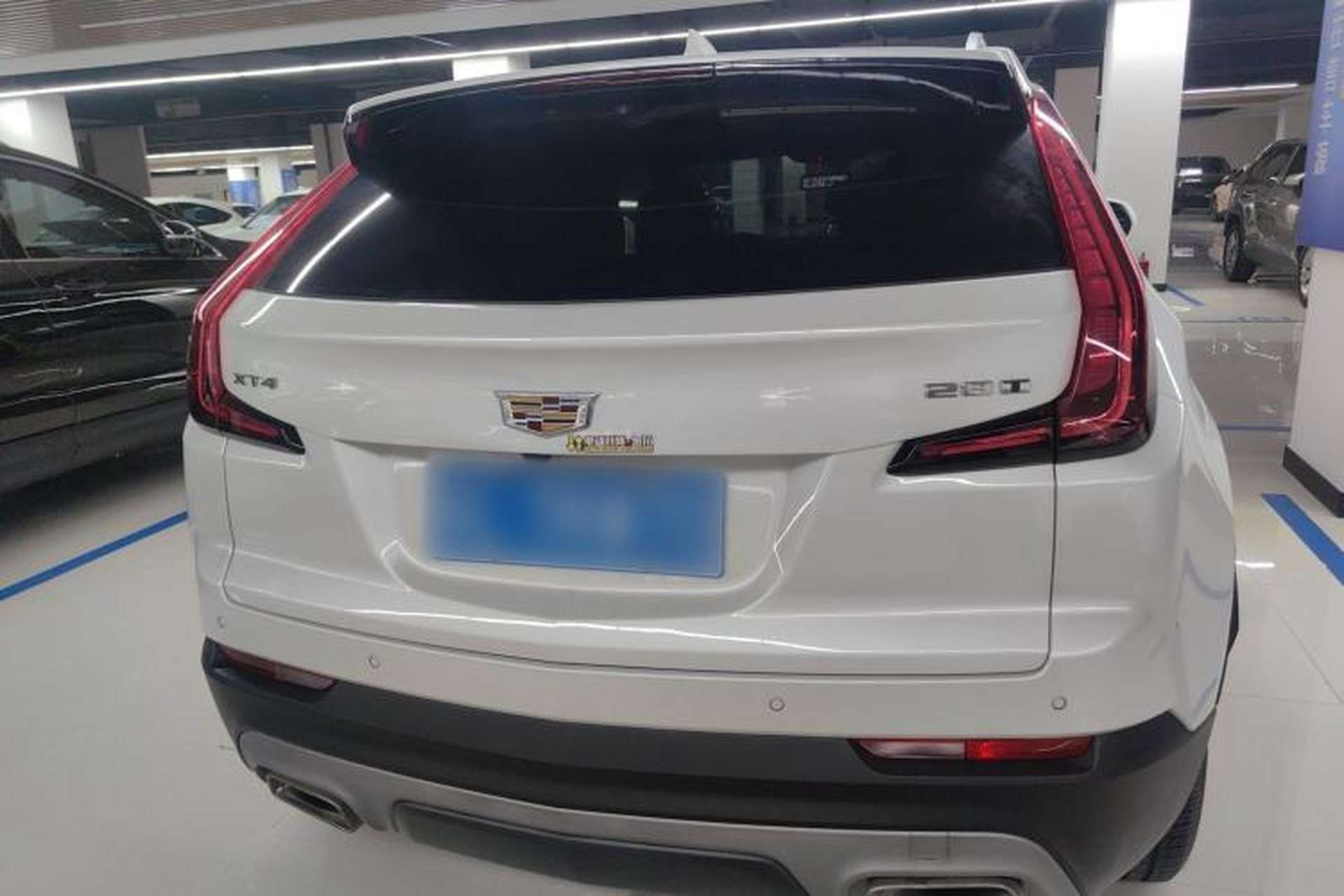 Used Cadillac XT4 2018 28T Two-Wheel Drive Leading Version Rear