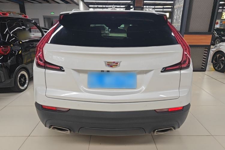 Used Cadillac XT4 2018 28T Two-Wheel Drive Tech Version Rear