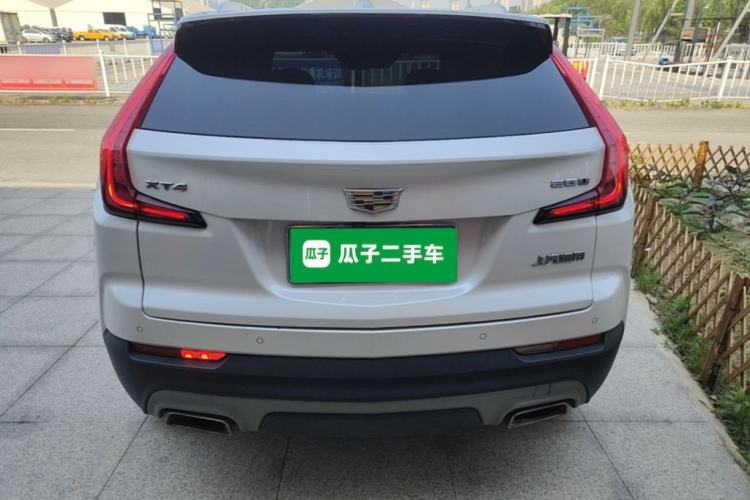 Used Cadillac XT4 2018 28T Two-Wheel Drive Leading Version Rear