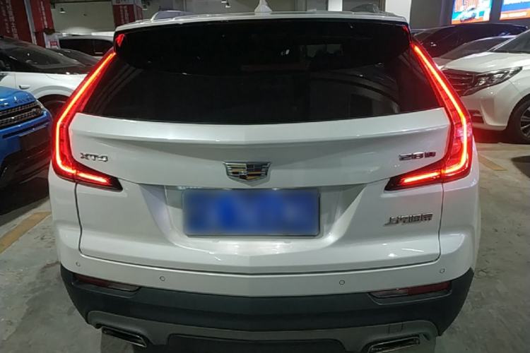 Used Cadillac XT4 2018 28T Two-Wheel Drive Leading Version Rear