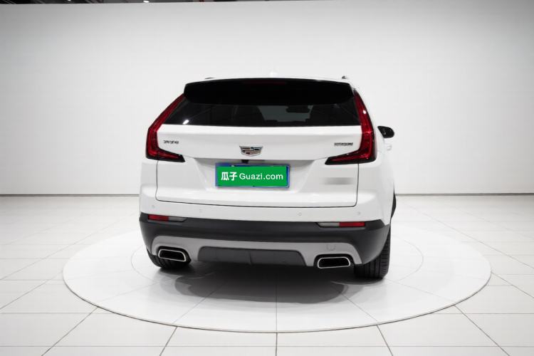 Used Cadillac XT4 2018 28T Two-Wheel-Drive Luxury Model Rear