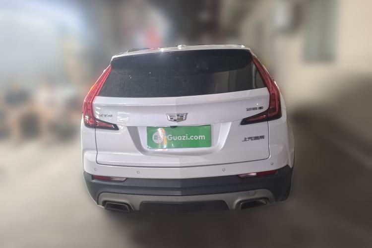 Used Cadillac XT4 2018 28T Two-Wheel-Drive Luxury Model Rear