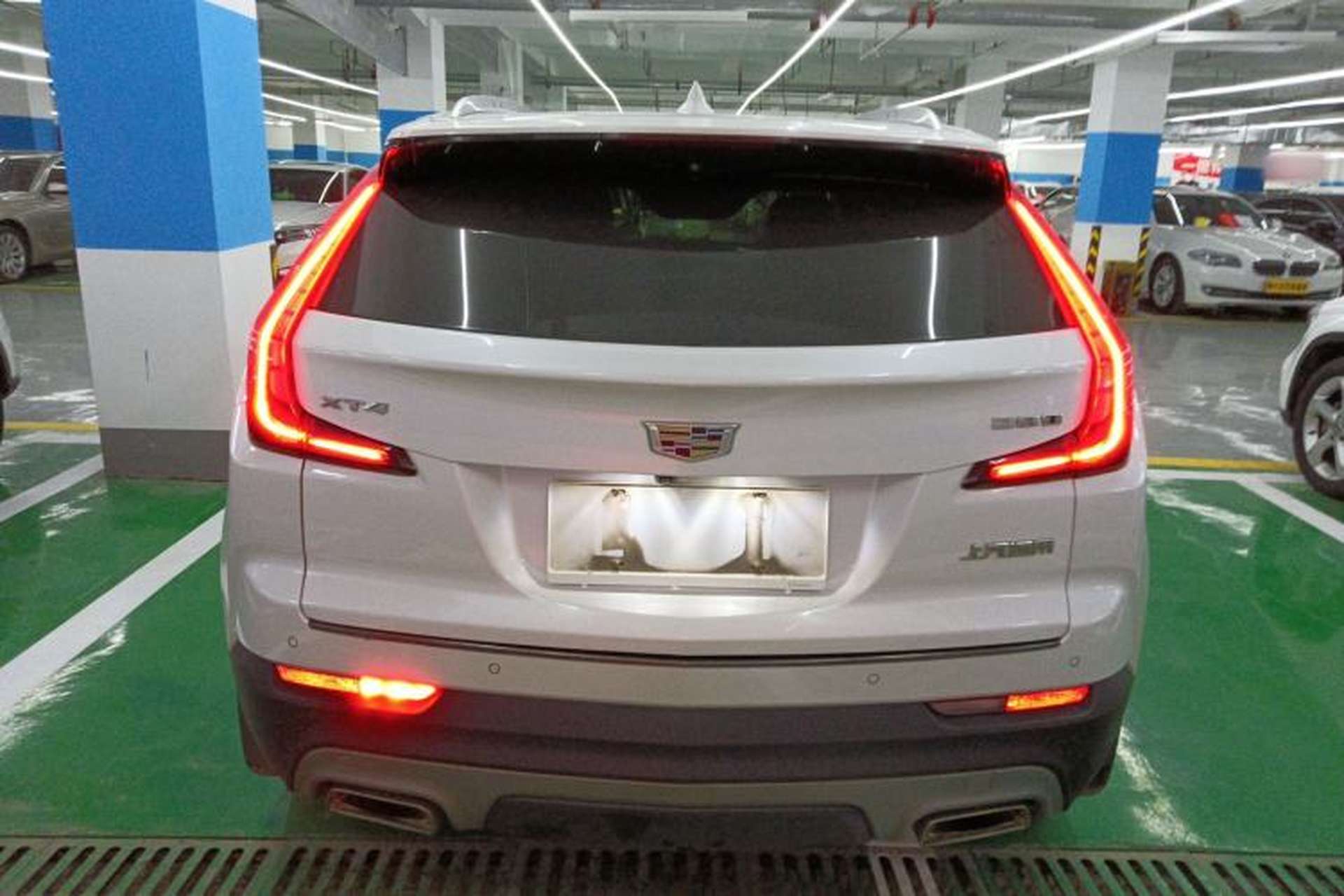 Used Cadillac XT4 2018 28T Two-Wheel Drive Leading Version Rear
