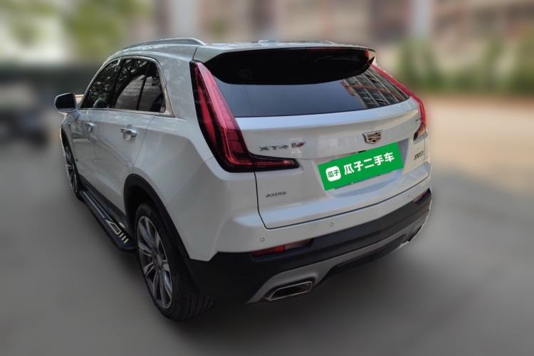 Used Cadillac XT4 2018 28T 4x4 Platinum Edition Rear Left 45 Deg