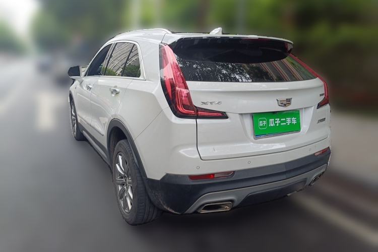 Used Cadillac XT4 2018 28T Two-Wheel-Drive Luxury Model Rear Left 45 Deg