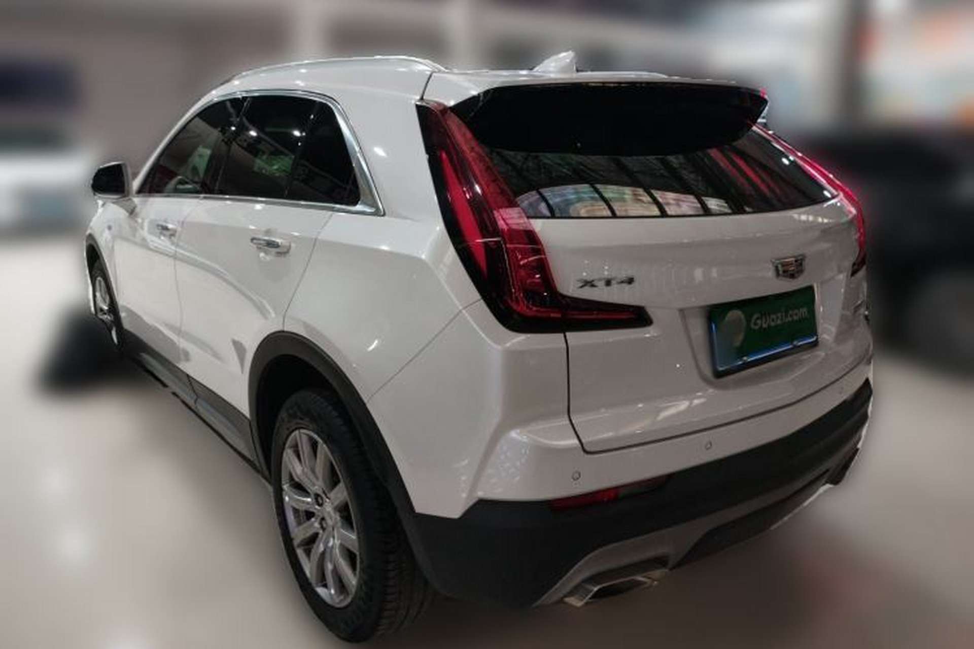 Used Cadillac XT4 2018 28T Two-Wheel Drive Leading Version Rear Left 45 Deg