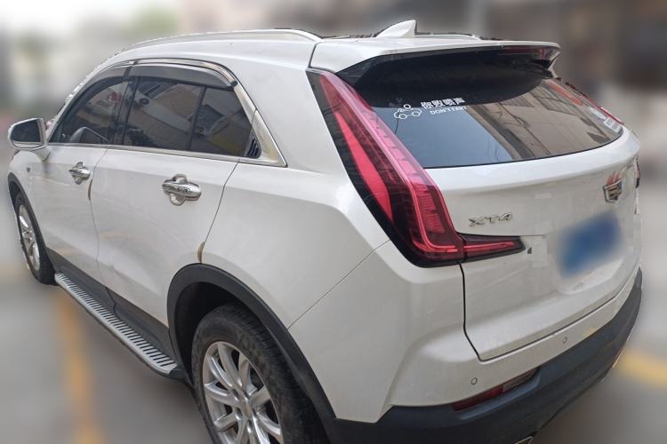 Used Cadillac XT4 2018 28T Two-Wheel Drive Tech Version Rear Left 45 Deg