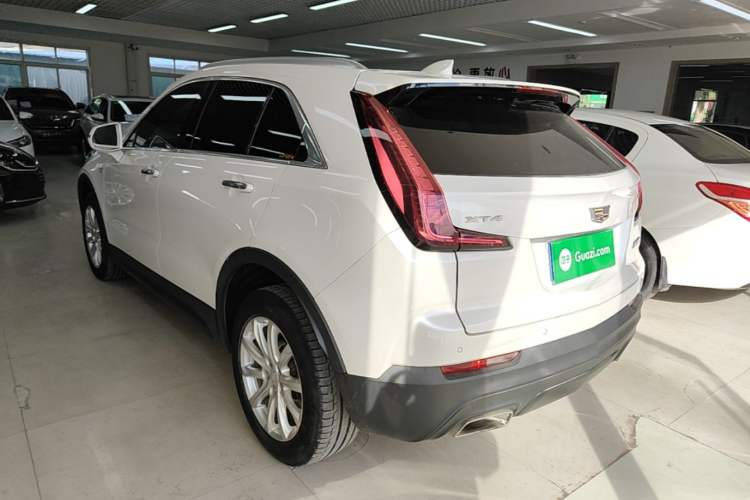 Used Cadillac XT4 2018 28T Two-Wheel Drive Tech Version Rear Left 45 Deg