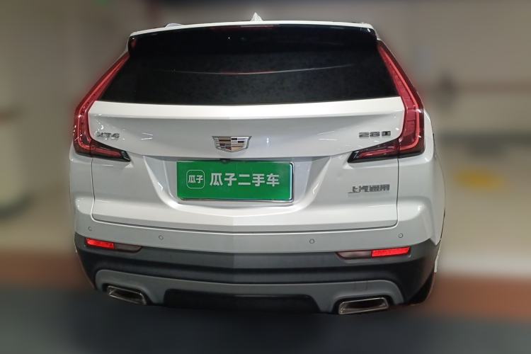 Used Cadillac XT4 2018 28T Two-Wheel-Drive Luxury Model Rear