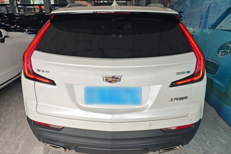 Used Cadillac XT4 2018 28T Two-Wheel Drive Tech Version Rear