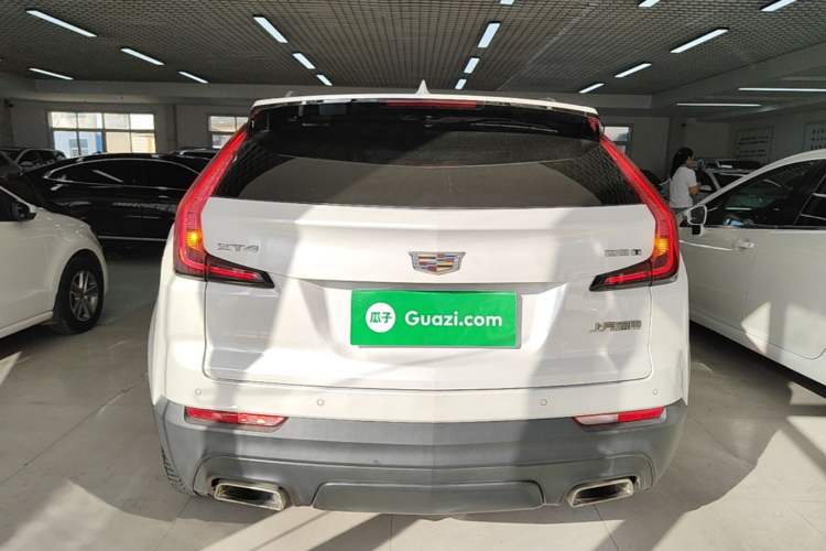 Used Cadillac XT4 2018 28T Two-Wheel Drive Tech Version Rear