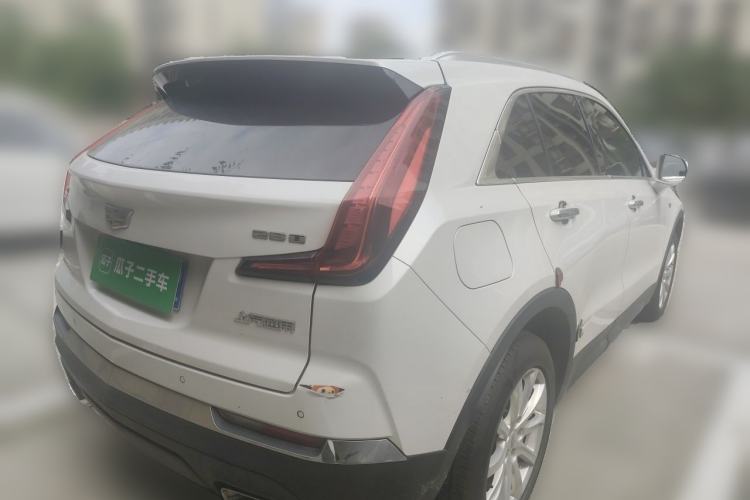 Used Cadillac XT4 2018 28T Two-Wheel Drive Tech Version Rear Right 45 Deg