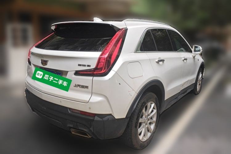 Used Cadillac XT4 2018 28T Two-Wheel Drive Tech Version Rear Right 45 Deg