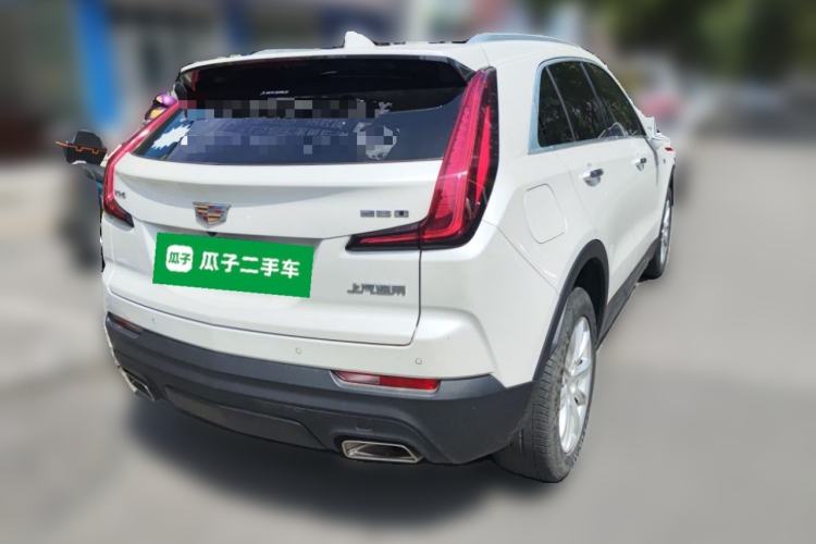 Used Cadillac XT4 2018 28T Two-Wheel Drive Tech Version Rear Right 45 Deg
