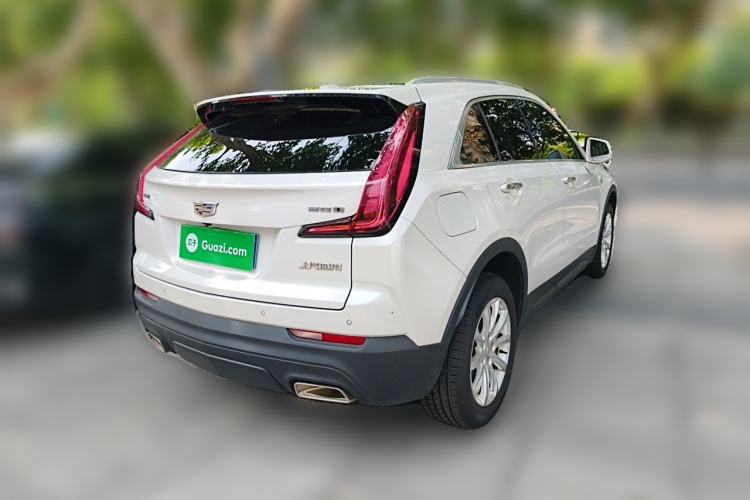 Used Cadillac XT4 2018 28T Two-Wheel Drive Tech Version Rear Right 45 Deg