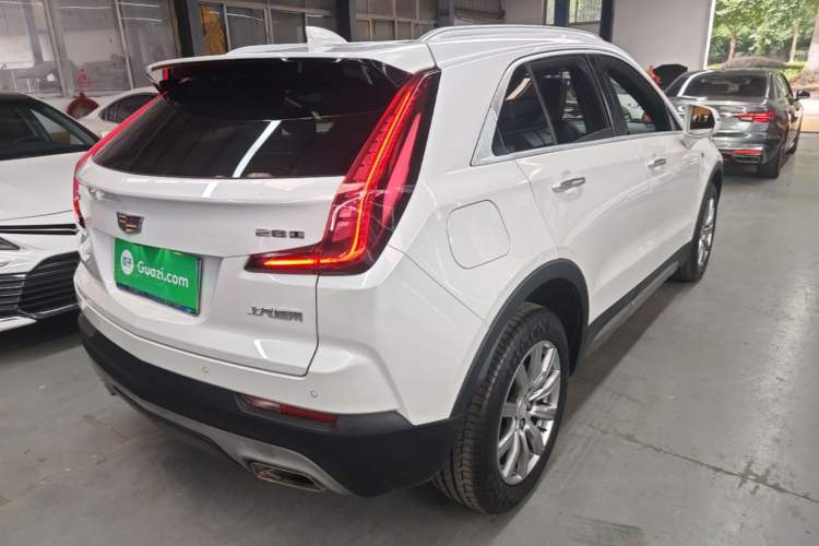 Used Cadillac XT4 2018 28T Two-Wheel Drive Leading Version Rear Right 45 Deg