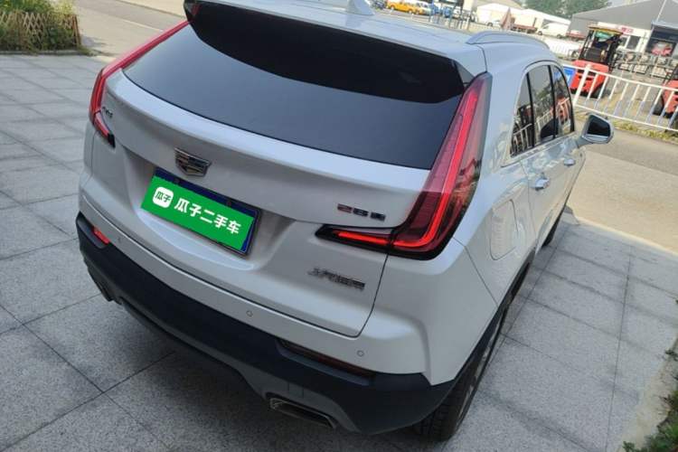 Used Cadillac XT4 2018 28T Two-Wheel Drive Leading Version Rear Right 45 Deg