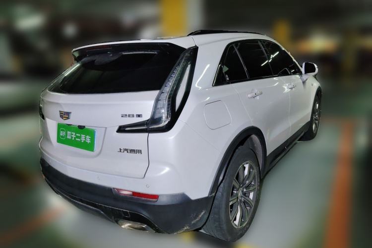 Used Cadillac XT4 2018 28T Two-Wheel Drive Luxury Sport Model Rear Right 45 Deg