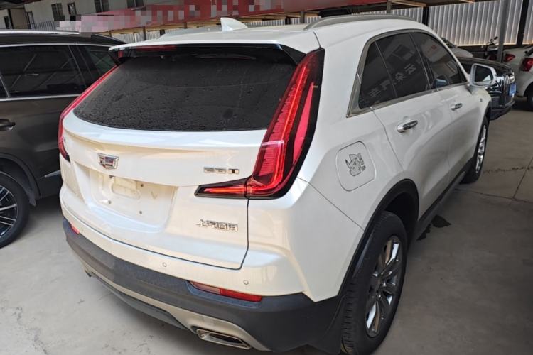 Used Cadillac XT4 2018 28T Two-Wheel Drive Leading Version Rear Right 45 Deg