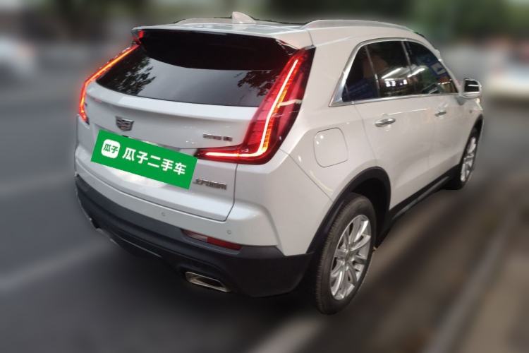 Used Cadillac XT4 2018 28T Two-Wheel Drive Tech Version Rear Right 45 Deg