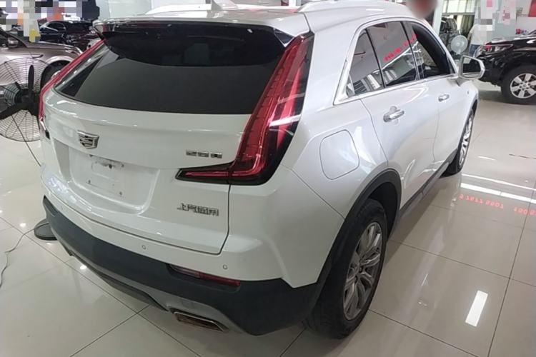 Used Cadillac XT4 2018 28T Two-Wheel Drive Leading Version Rear Right 45 Deg