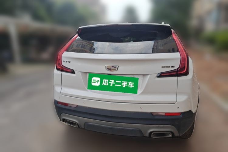 Used Cadillac XT4 2018 28T Two-Wheel-Drive Luxury Model Rear