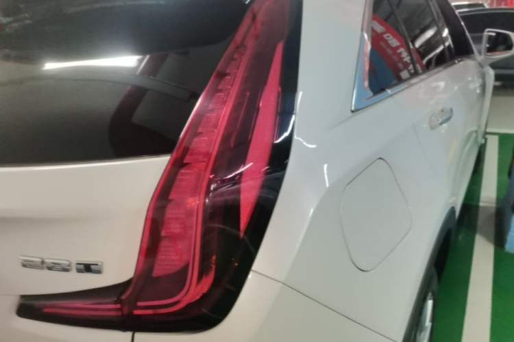 Used Cadillac XT4 2018 28T Four-Wheel Drive Leading Model Right Rear Taillight