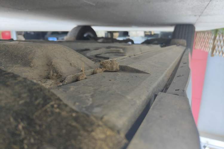 Used Cadillac XT4 2018 28T Two-Wheel Drive Leading Version Right Side Sill