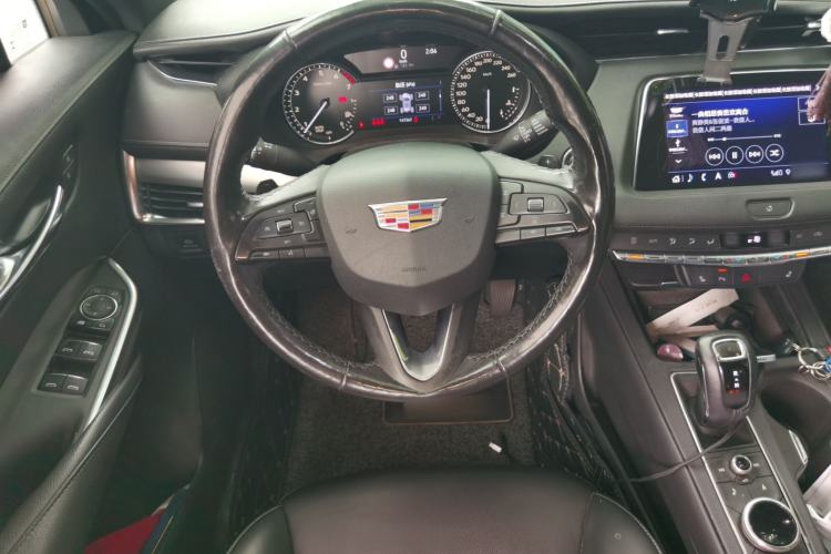 Used Cadillac XT4 2018 28T Two-Wheel Drive Leading Version Steering Wheel