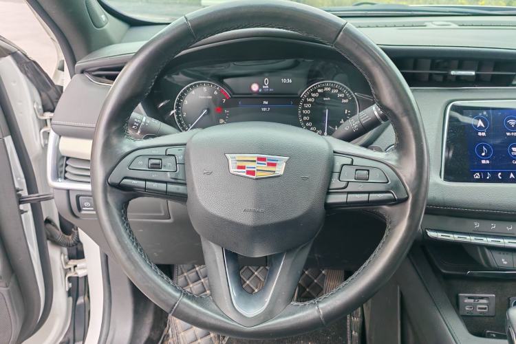 Used Cadillac XT4 2018 28T Two-Wheel Drive Leading Version Steering Wheel
