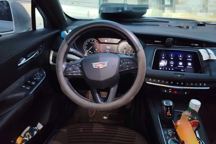 Used Cadillac XT4 2018 28T Two-Wheel Drive Leading Version Steering Wheel