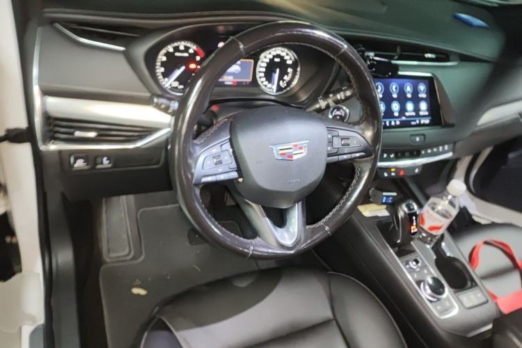 Used Cadillac XT4 2018 28T Two-Wheel Drive Leading Version Steering Wheel