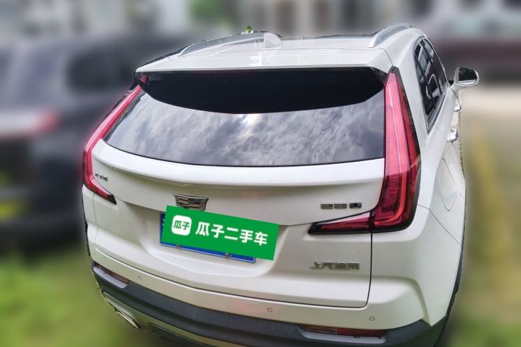 Used Cadillac XT4 2018 28T Two-Wheel Drive Leading Version Trunk