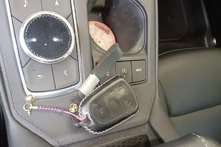 Used Cadillac XT4 2018 28T Two-Wheel Drive Leading Version Vehicle Key
