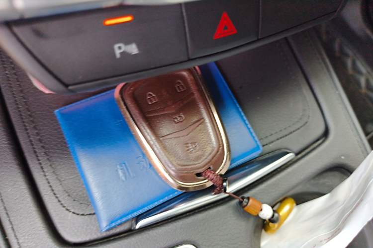 Used Cadillac XT4 2018 28T Two-Wheel Drive Tech Version Vehicle Key