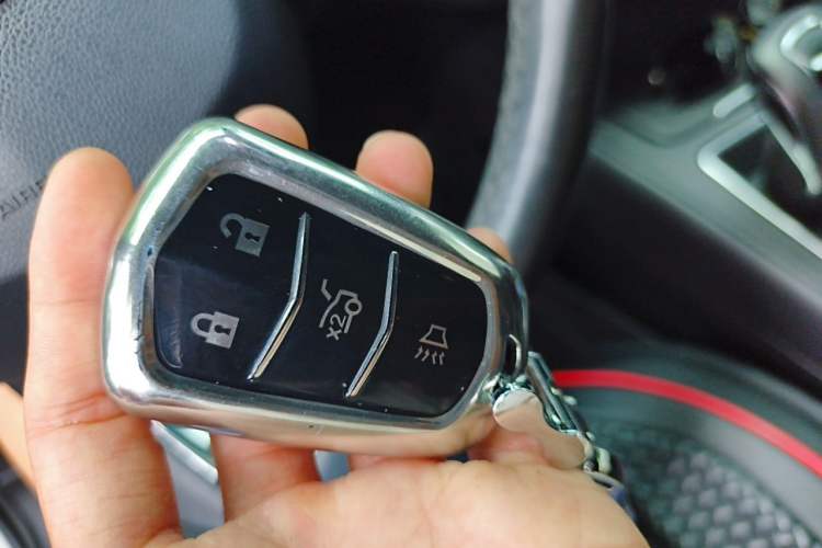 Used Cadillac XT4 2018 28T Two-Wheel Drive Tech Version Vehicle Key